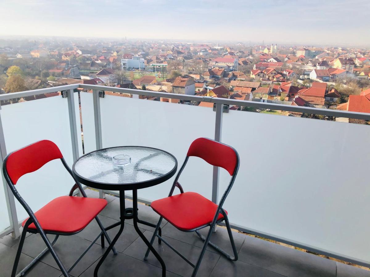Apartament Denissia オラデア エクステリア 写真